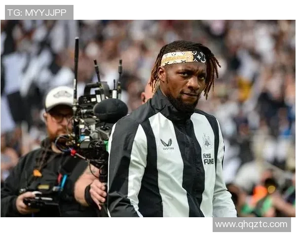 13号足球明星边锋的传奇之路与辉煌成就解析 13号足球明星边锋的传奇之路与辉煌成就解析